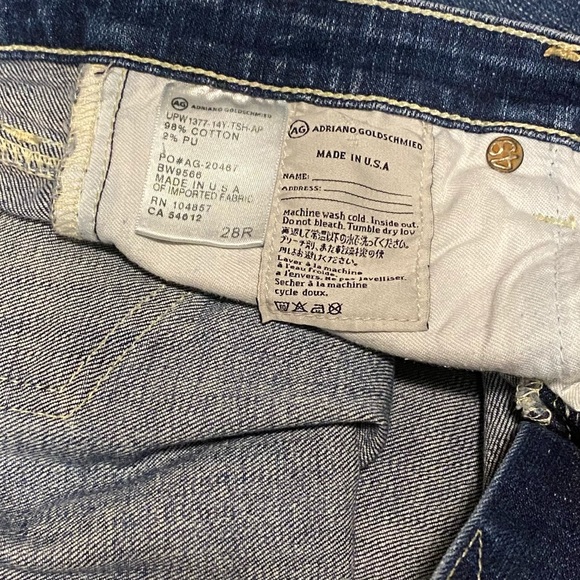 AG distressed slim straight ankle jean - Picture 5 of 5